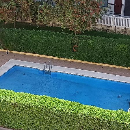 Suites Center Recinto Ferial Fuengirola Exteriör bild