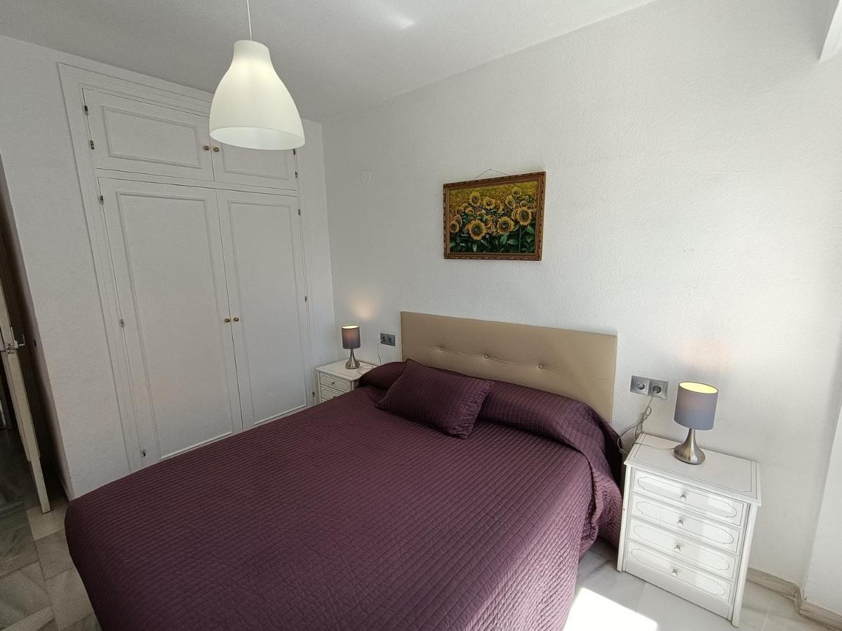 Suites Center Recinto Ferial Fuengirola Exteriör bild